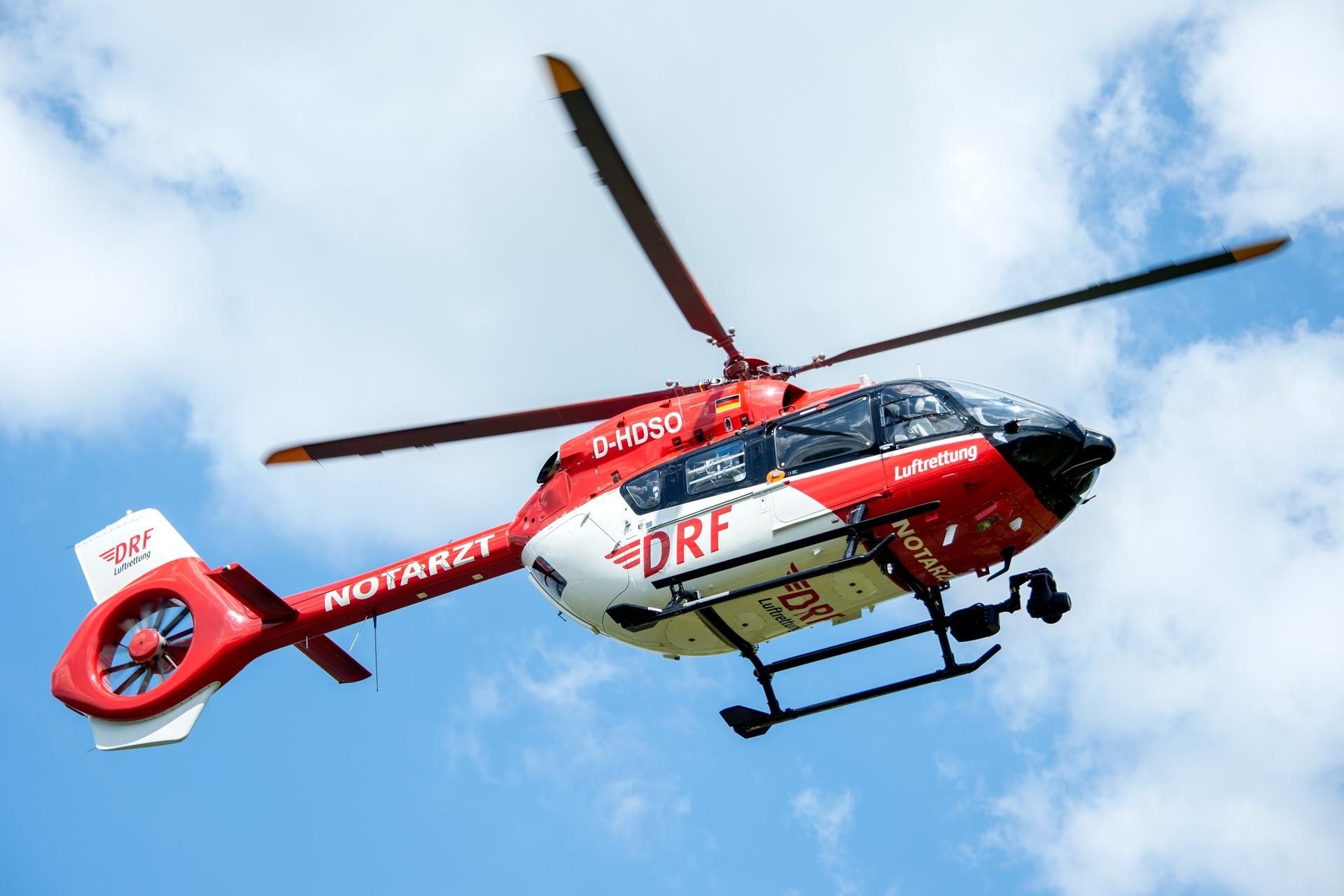 Nach einem schweren Unfall in Laucha musste ein Motorradfahrer per Rettungshubschrauber ins Krankenhaus gebracht werden (Symbolbild).