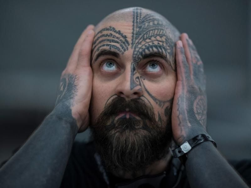 Dimistay bei der Tattoo-Convention auf dem Messegelände. Foto: Boris Roessler