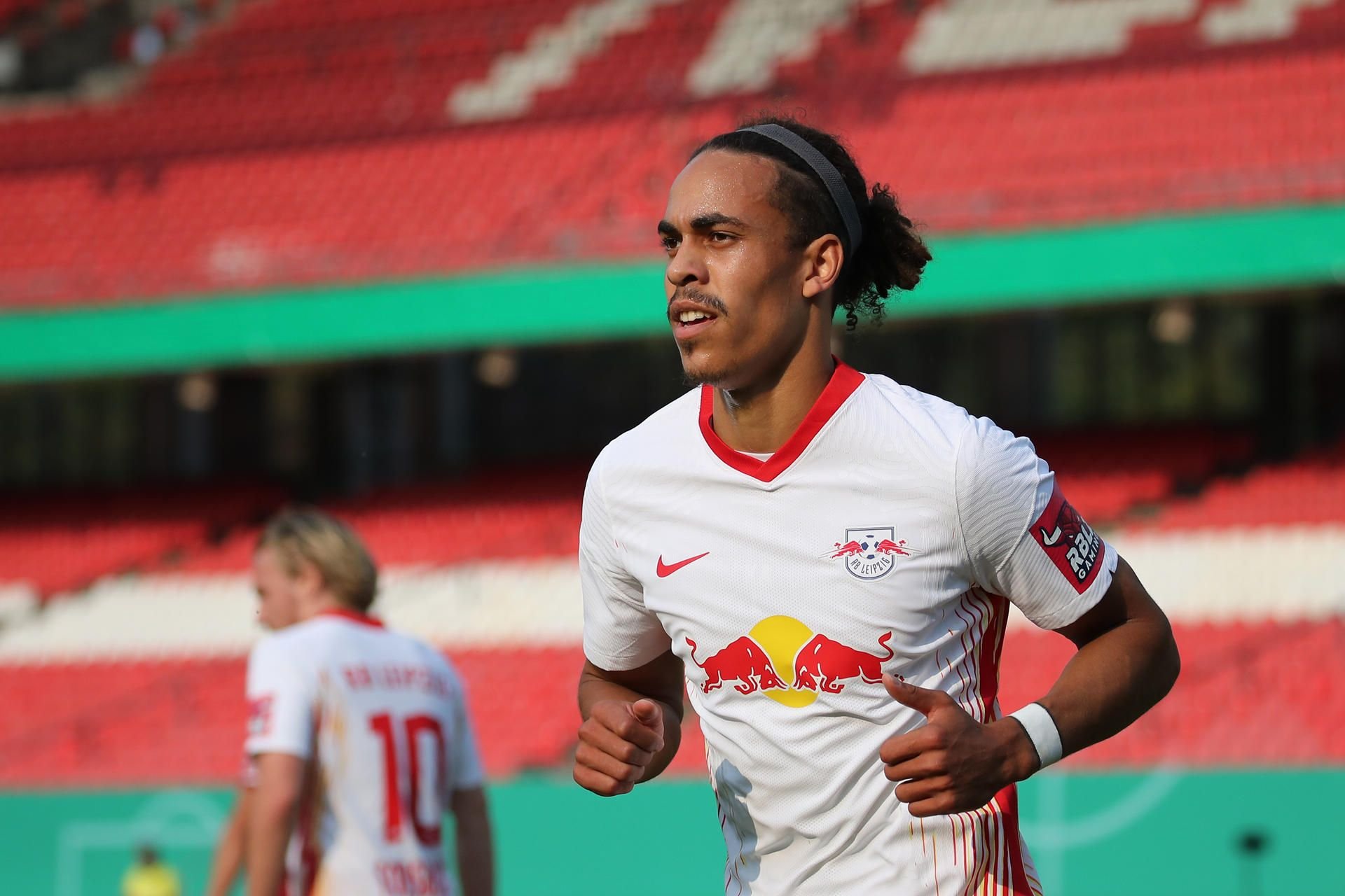 Der Leipziger Yussuf Poulsen jubelt über seinen Treffer zum 2:0 im Spiel gegen Nürnberg.