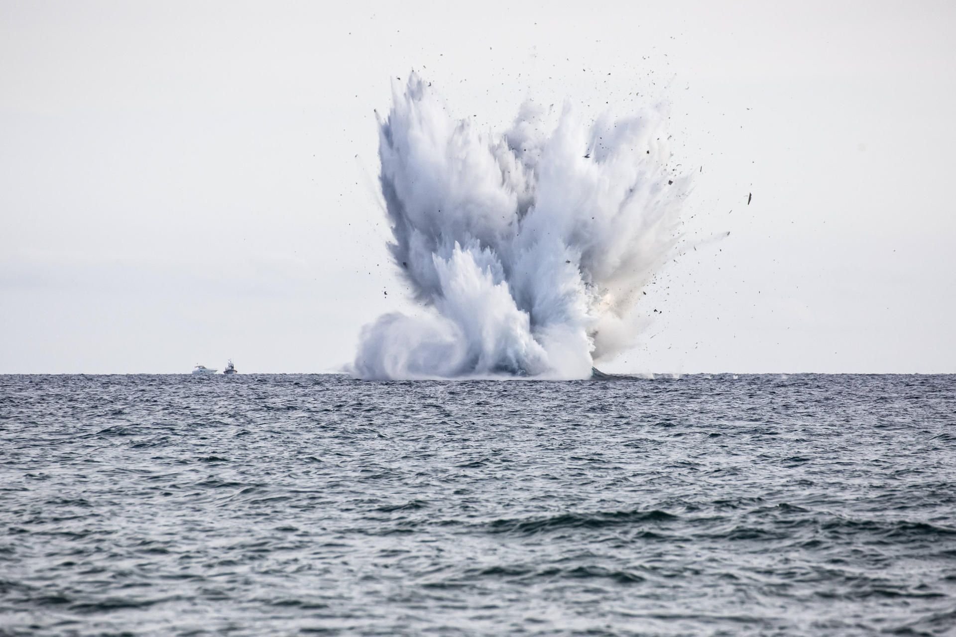 Während einer Flugshow in Terracina (Italien) stürzt ein Eurofighter ins Meer.