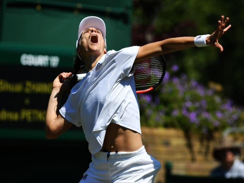 Andrea Petkovic in Aktion. Die Deutsche hat in Wimbledon die zweite Runde erreicht. Foto: Guo Qiuda/XinHua