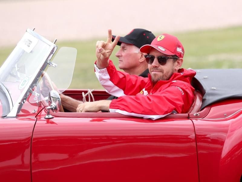 Mutmacher: Sebastian Vettel 2019 bei der Fahrerparade vor dem Start zum Großen Preis von Großbritannien. Foto: David Davies/PA Wire/dpa