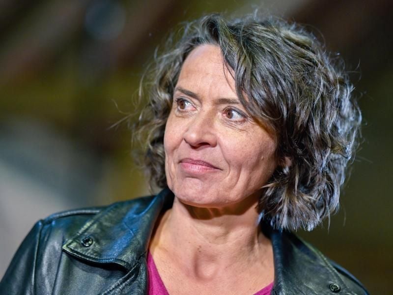 Ulrike Folkerts bei Dreharbeiten zur Krimi-Serie "Tatort". Foto: Uwe Anspach/dpa
