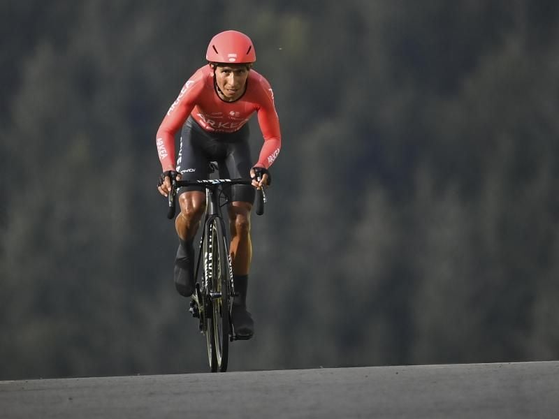 Äußerte sich nach der Razzia bei der Tour: Radsport-Star Nairo Quintana. Foto: Marco Bertorello/POOL AFP/AP/dpa