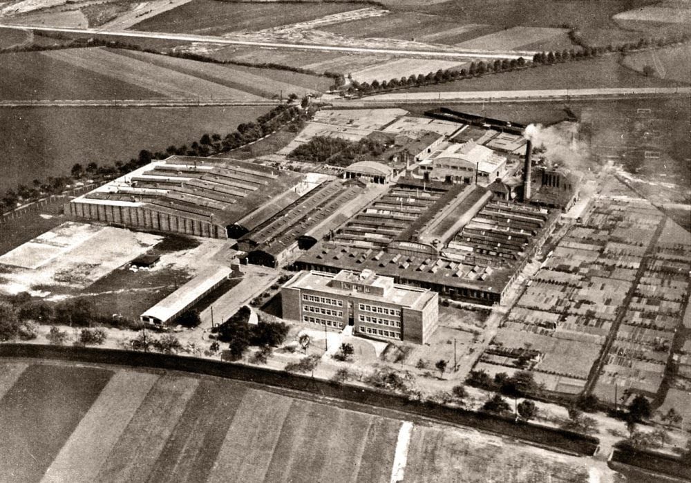 Die Werke von Junkers & Co im Jahr 1929 als Luftbild.