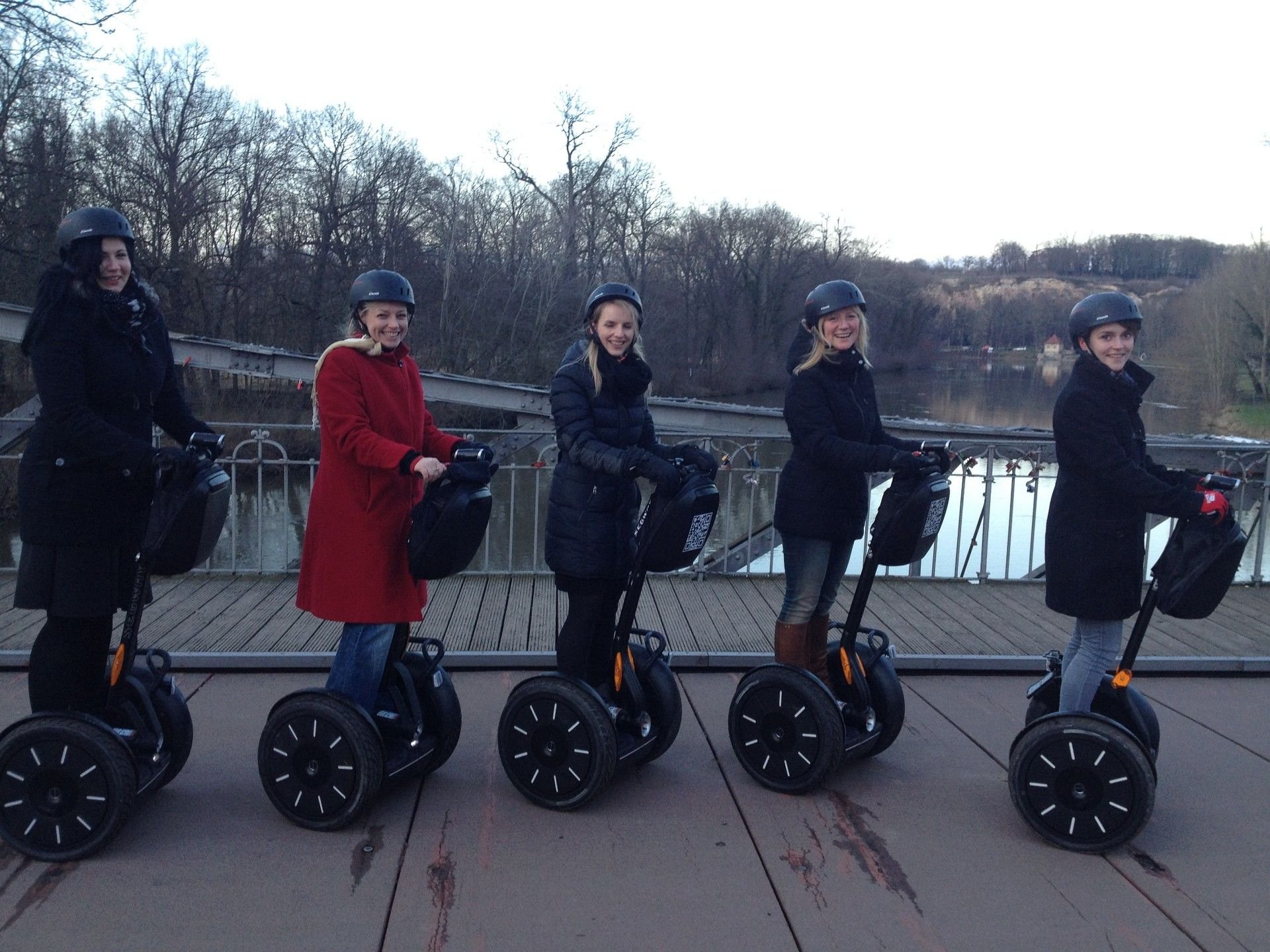 Per Segway durch Halle