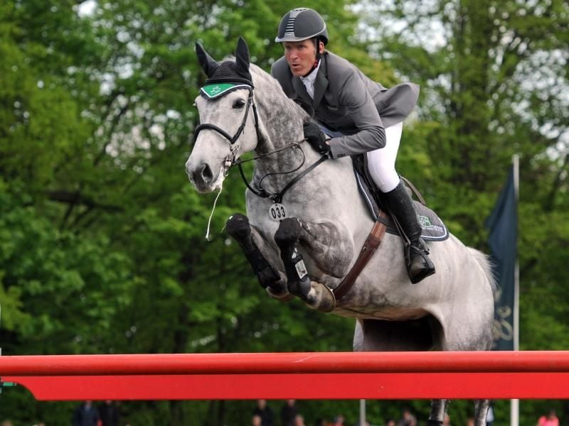 Ludger Beerbaum ist noch immer einer der besten deutschen Springreiter. Foto: Angelika Warmuth