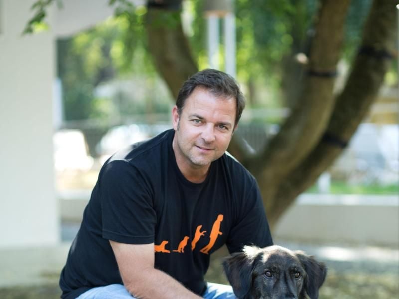 Der Hundetrainer, Comedian und Buchautor Martin Rütter in Berlin. Foto: Jörg Carstensen