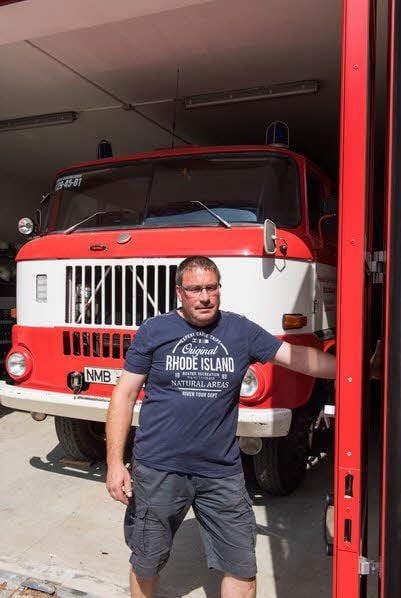 Sven Trispel ist der Mann für alles und leitet auch die Ortsfeuerwehr.