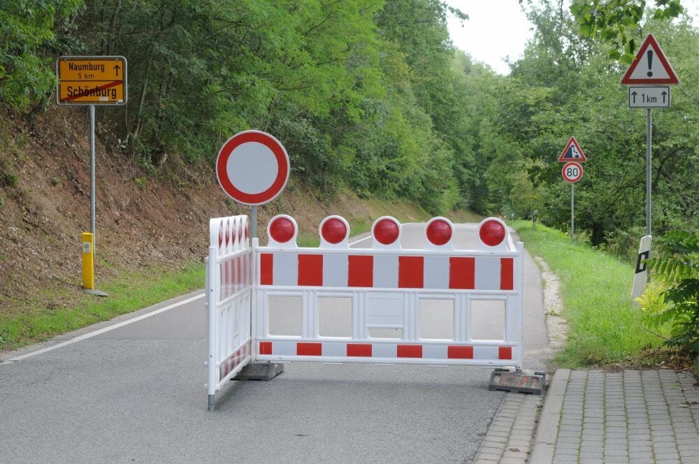 Die Vollsperrung zwischen Schönburg und der Neuen Welt wird für Anwohner wohl noch länger eine Belastungsprobe bleiben.