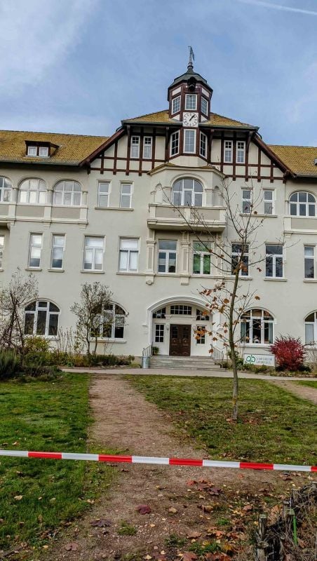 In der Gesamtschule im Gartenreich in Oranienbaum hängt der Haussegen schief. Die Einrichtung hat keine gymnasiale Oberstufe mehr.
