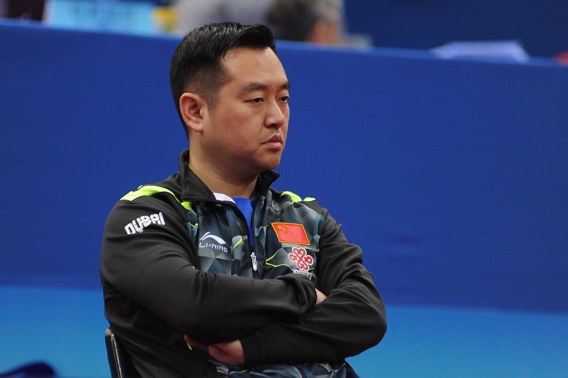 Die Suspendierung des Trainers der chinesischen Tischtennis-Damen, Kong Linghui, sorgte für einen Eklat bei der Tischtennis-WM in Düsseldorf.