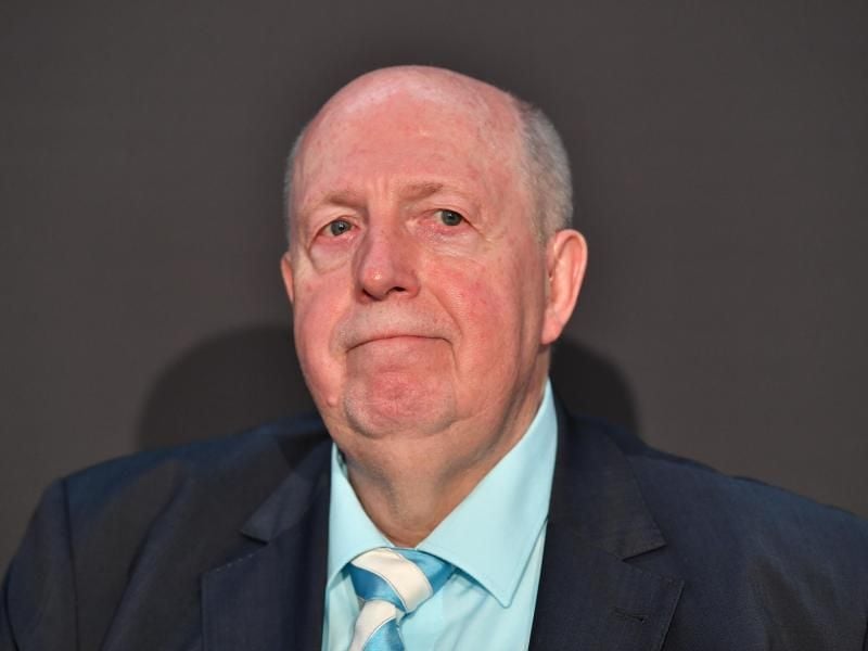 Reiner Calmund ist für eine Gehaltsobergrenze im Fußball. Foto: Peter Kneffel
