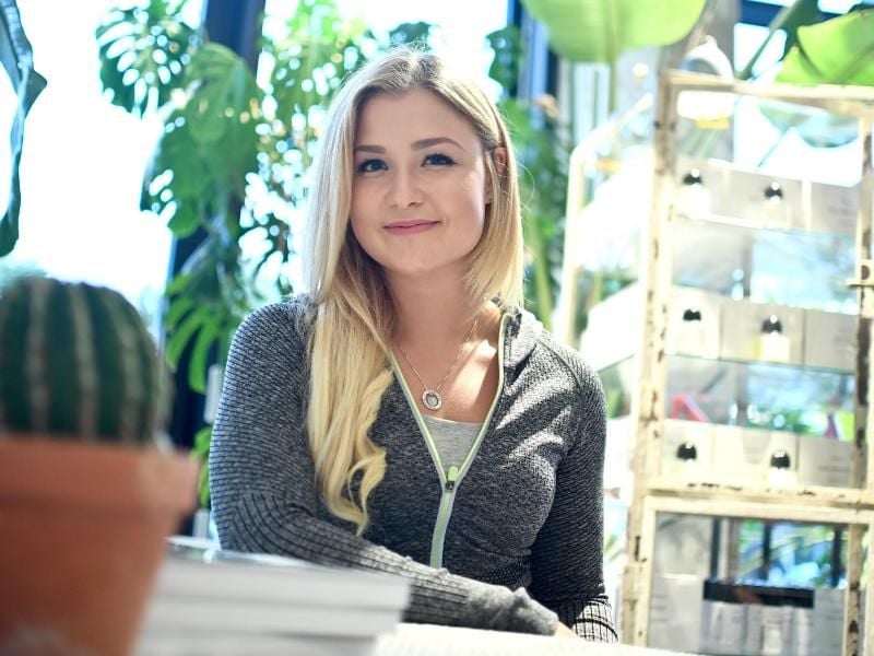 Fitness-Influencerin Sophia Thiel muss neue Kraft tanken. Foto: Britta Pedersen