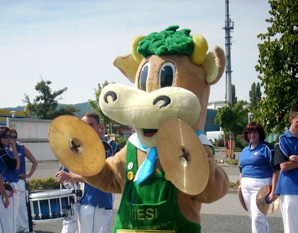 Wiesi ist beim Sachsen-Anhalt-Tag in Sangerhausen dabei.