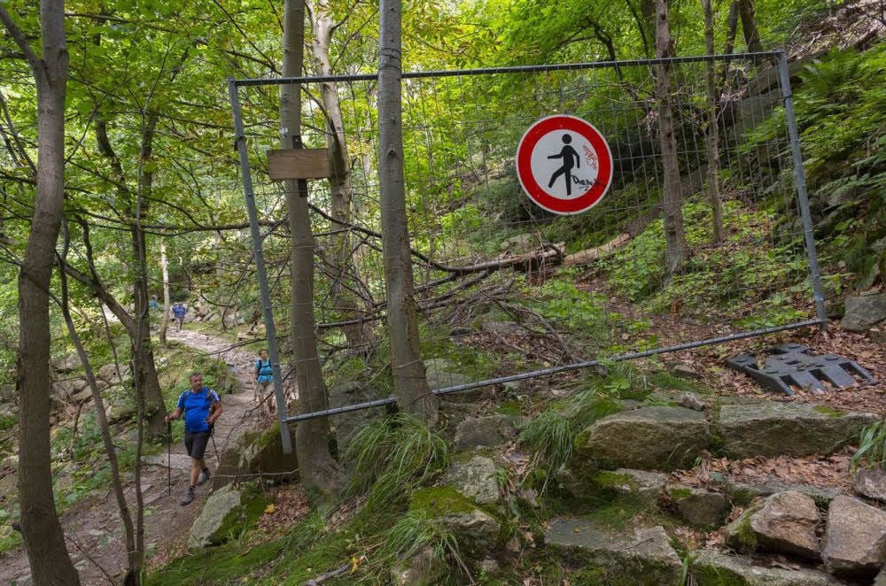 Seit sieben Jahren ist der Wanderweg vom Bodetal zur Roßtrappe gesperrt. Jetzt sollen die Sanierung und Sicherung des Weges erfolgen.