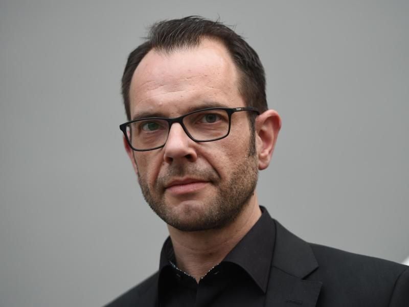 Reiner Becker, Leiter des Demokratiezentrums. Foto: Arne Dedert/dpa/Archivbild
