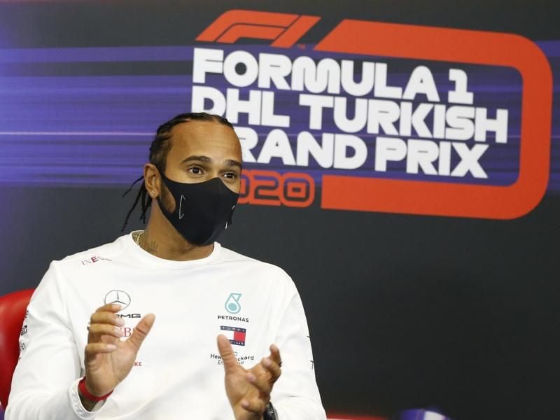 Kann sich in Istanbul seinen sechsten WM-Titel sichern: Mercedes-Pilot Lewis Hamilton. Foto: Antonin Vincent/POOL DPPI/AP/dpa