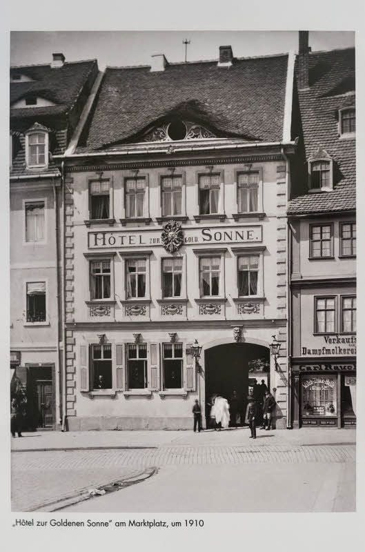 Das Foto zeigt die Sonne im Jahr 1910. Das Bild stammt vom Fotografen Maximilian Herrfurth (1863-1933).