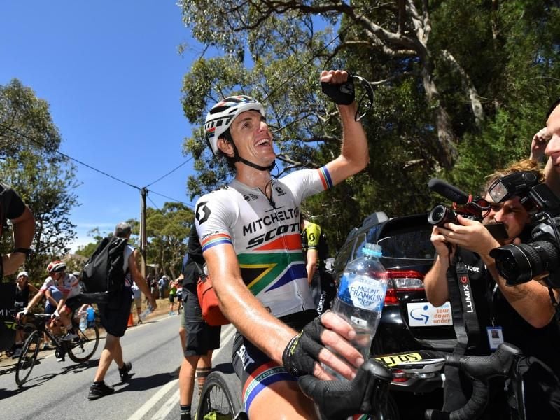 Der südafrikanische Meister Daryl Impey konnte den neunten Teilabschnitt für sich entscheiden. Foto: David Mariuz/AAP