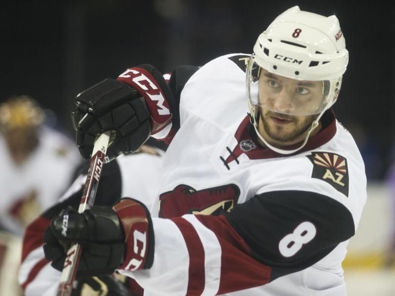 Tobias Rieder steht noch für die Arizona Coyotes unter Vertrag. Foto: Kostas Lymperopoulos/ZUMA