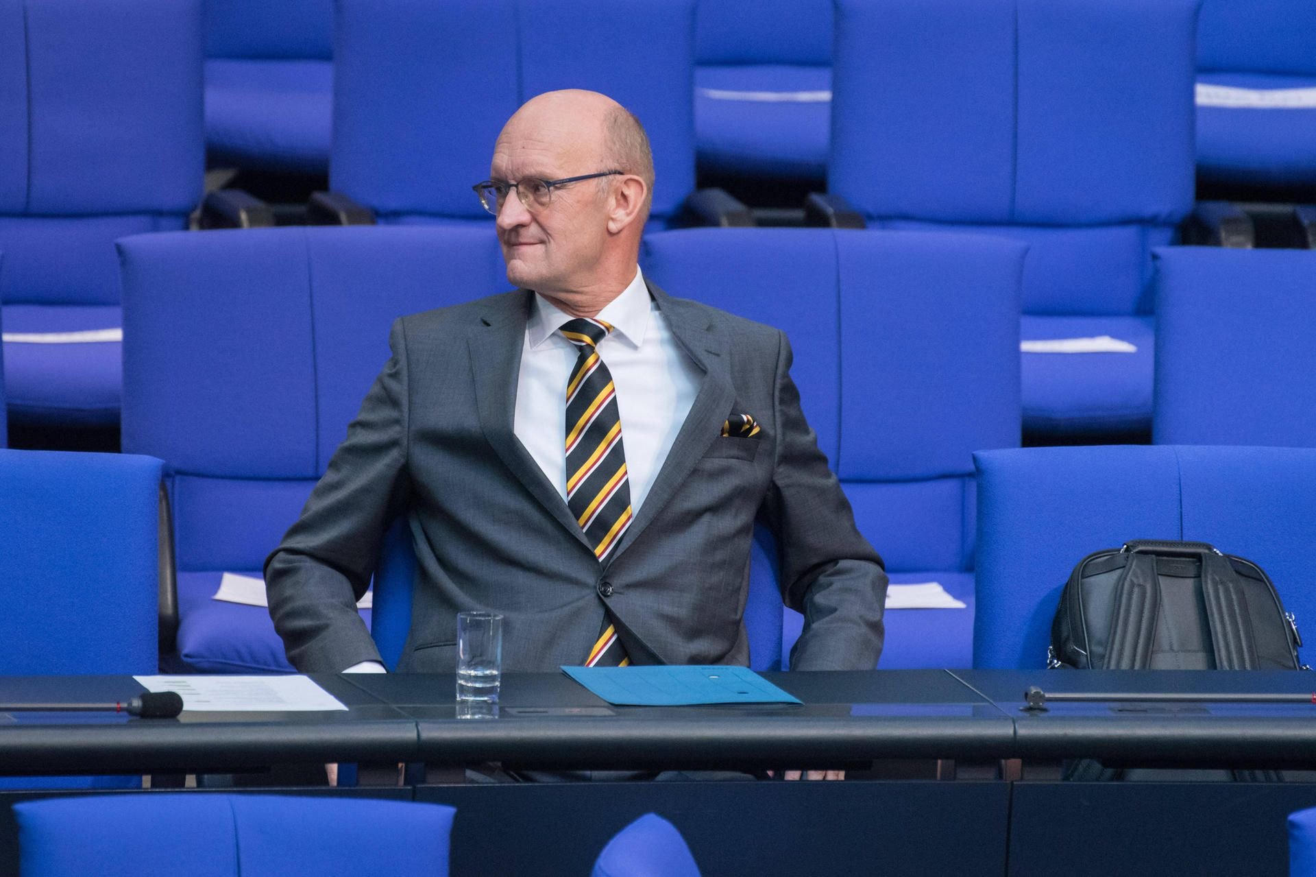 Frank Pasemann während einer Sitzung im Bundestag. Er war nach mehreren Vorwürfen aus der Partei ausgeschlossen worden.