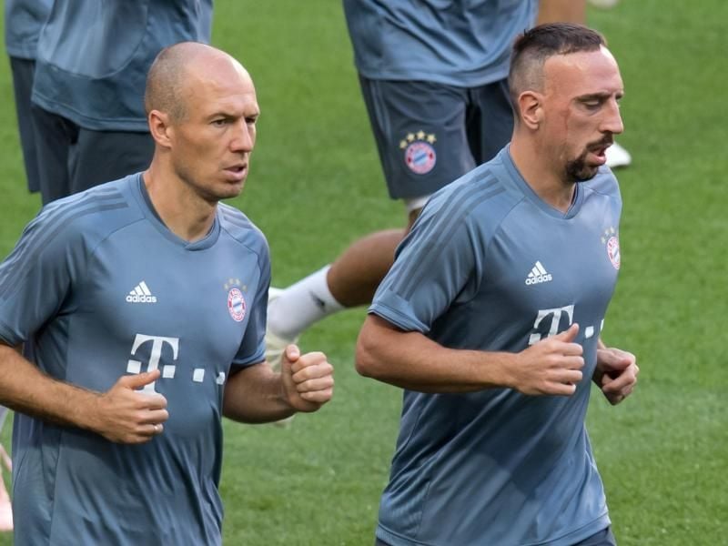 Fehlen dem FC Bayern im Saisonendspurt: Arjen Robben (l) und Franck Ribéry. Foto: Sven Hoppe