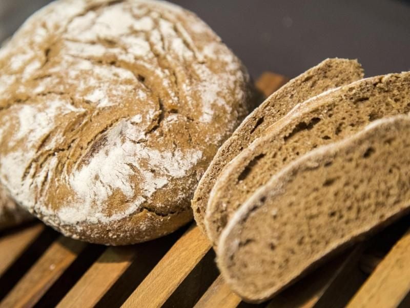 Frisches Brot ist ein Genuss. Durch Einfrieren lässt er sich verlängern. Foto: Christin Klose