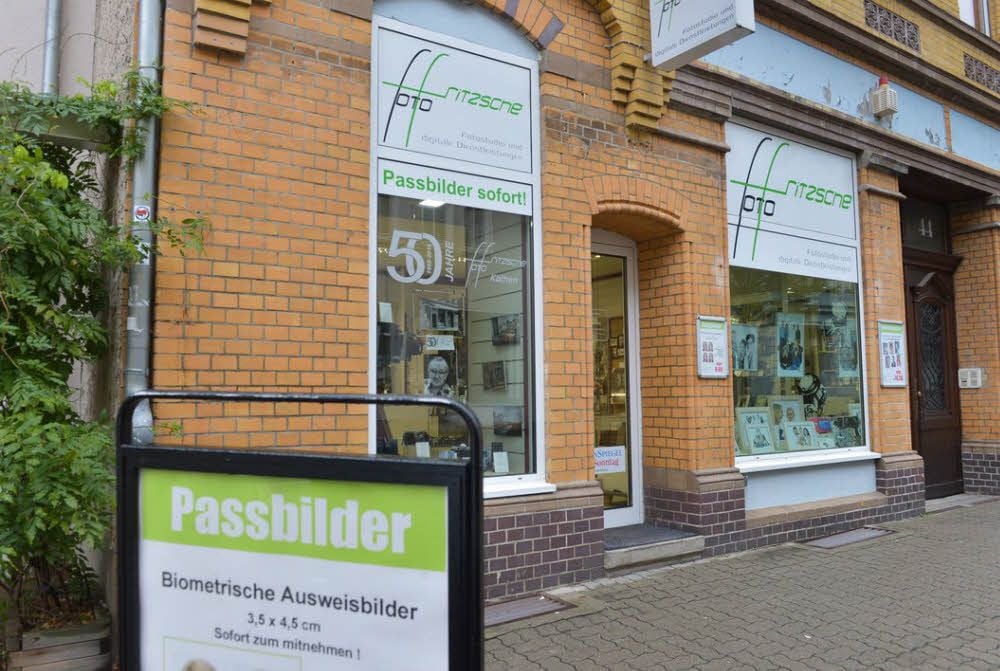 Seit 50 Jahren ist „Foto Fritzsche“ in der Magdeburger Straße 43-44 in Köthen zu finden.