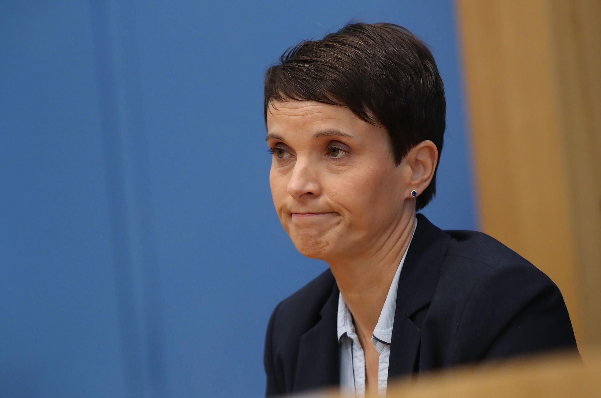 Frauke Petry wird fraktionslos im neuen Bundestag und im sächsischen Landtag sitzen.