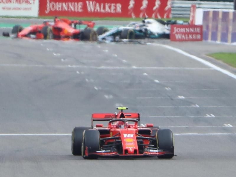 Charles Leclerc feiert den ersten Formel-1-Sieg seiner Karriere. Foto: Benoit Doppagne/BELGA