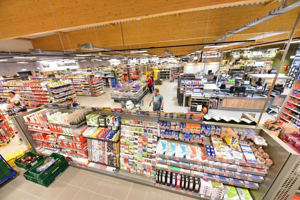 Auf 1.700 Quadratmeter erstreckt sich die Verkaufsfläche des Einkaufmarktes.
