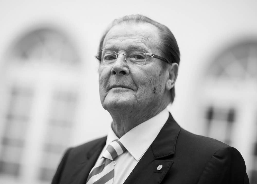 Bis zuletzt sehr britisch: Roger Moore im Jahr 2013