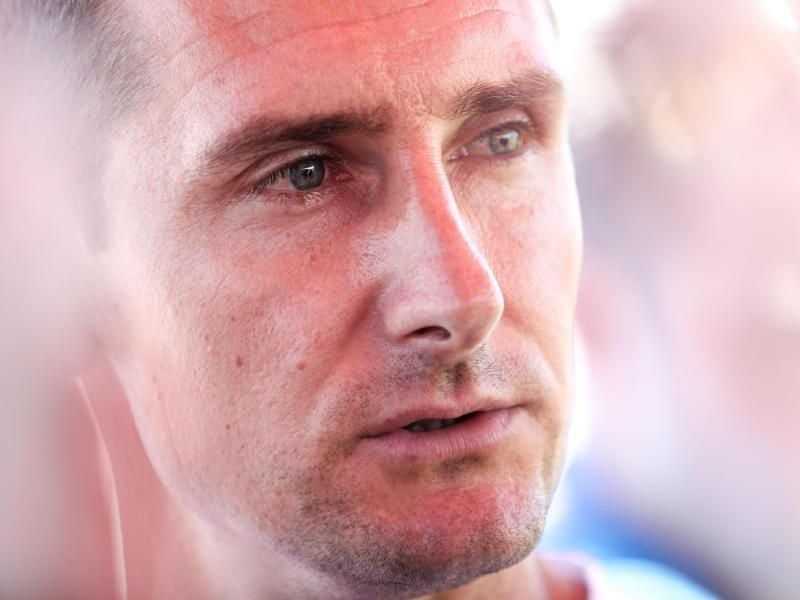 Vermisst bei den Jungfußballern Leidenschaft und Herz: Miroslav Klose. Foto: Christian Charisius