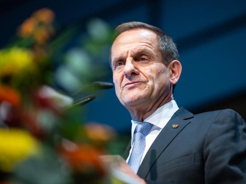 Besorgter Blick: DOSB-Präsident Alfons Hörmann. Foto: Guido Kirchner