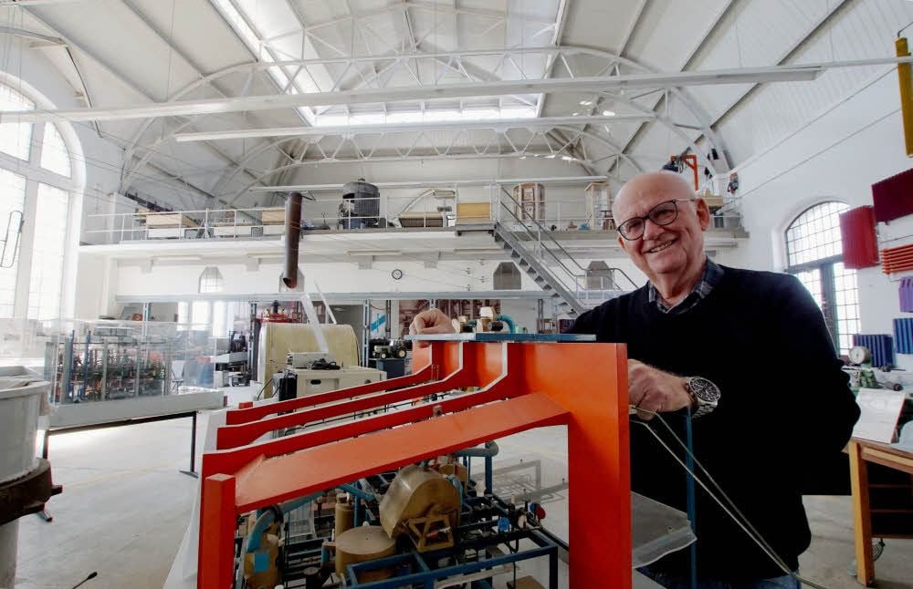 Georg Plenikowski war früher Betriebsleiter im Sprengstoffwerk. Heute leitet er den Trägerverein des Industriemuseums.