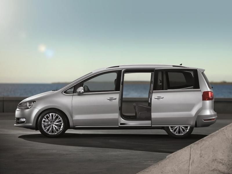 Variabler Familien-Van: So praktisch er ist, so durchwachsen schätzen Experten von Tüv und ADAC die Qualitäten des VW Sharan als Gebrauchtwagen ein. Foto: Volkswagen AG