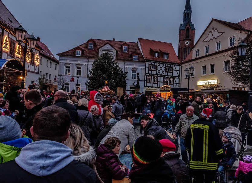 Bei der Familienweihnacht in Gräfenhainichen herrscht Andrang.