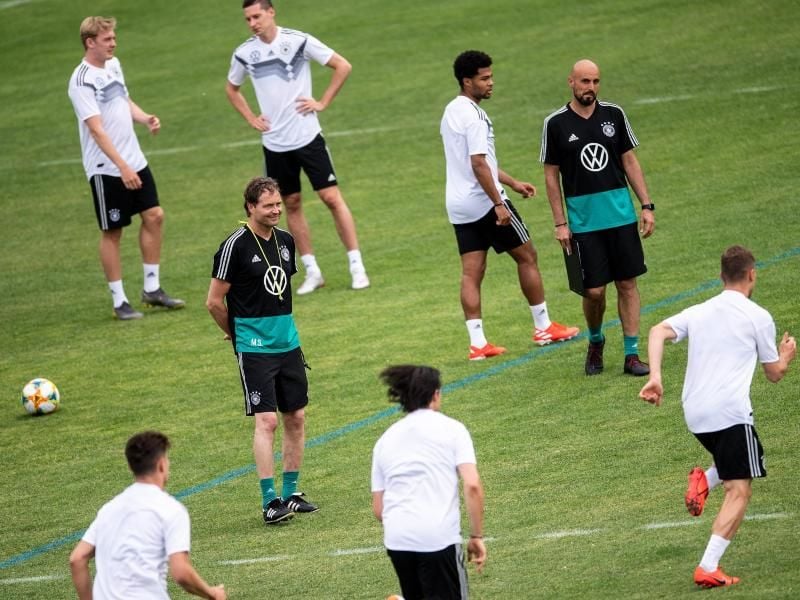 Assistenztrainer Marcus Sorg leitete in Venlo das DFB-Training. Foto: Marius Becker