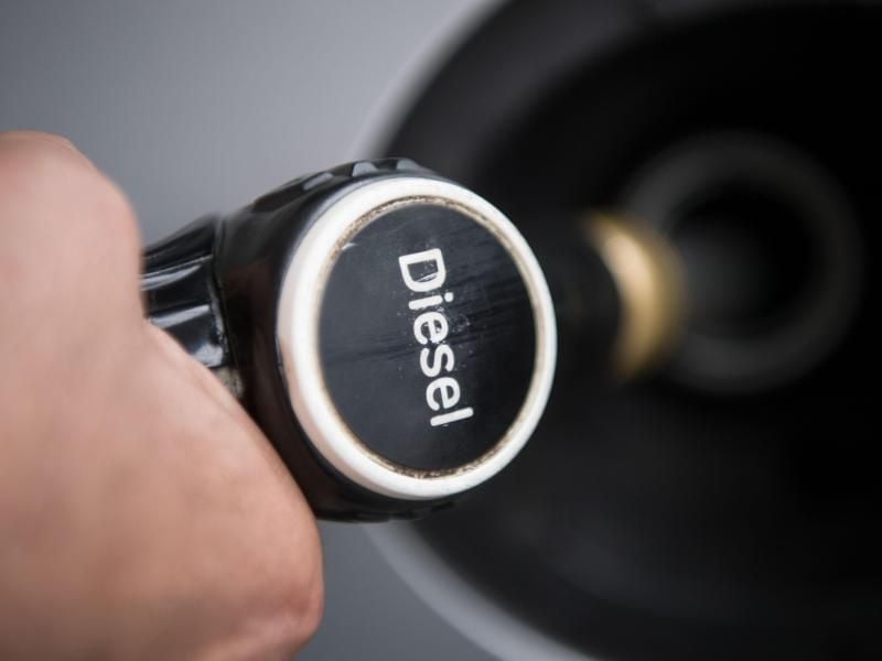 Sollten die Autobauer verpflichtet werden, auch die Hardware von Dieselfahrzeugen nachzurüsten? Die Grünen sind dafür. Foto: Marijan Murat