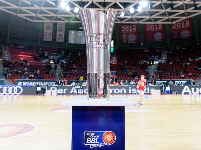 Zehn Teams der Basketball-Bundesliga werden in München einen Meister ausspielen. Foto: Matthias Balk/dpa