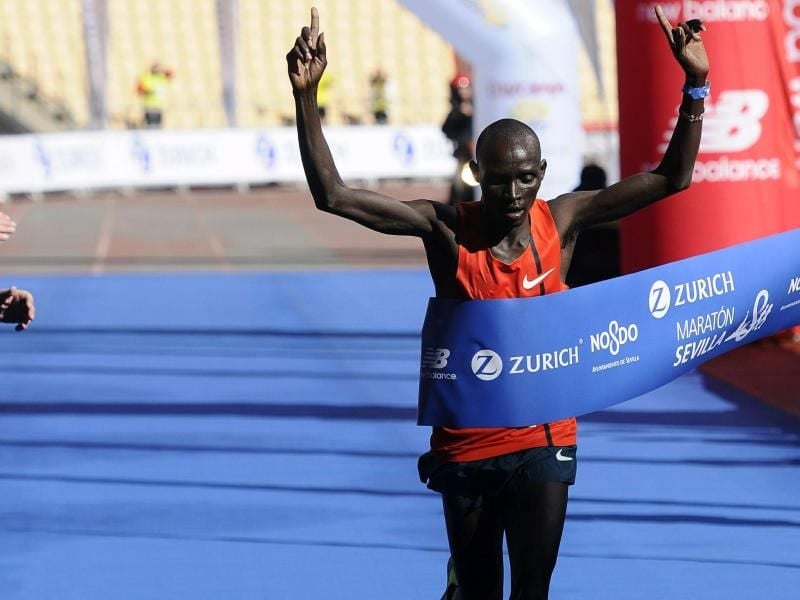 Lawrence Cherono gewann den Marathon in Amsterdam. Foto: Raul Caro/EFE