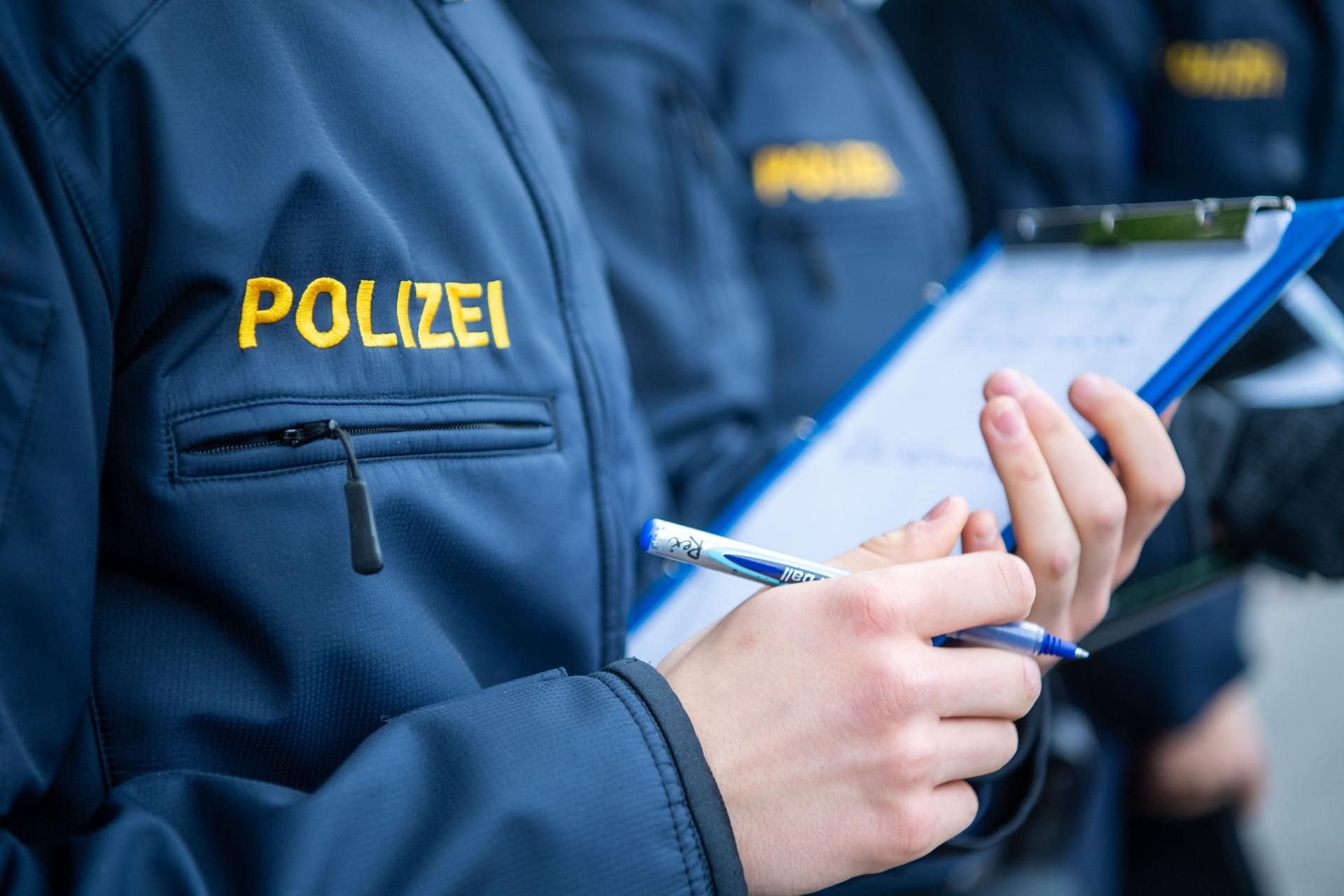 Rechtschreibung macht Bewerbern bei der Polizei zu schaffen. (Symbolbild)