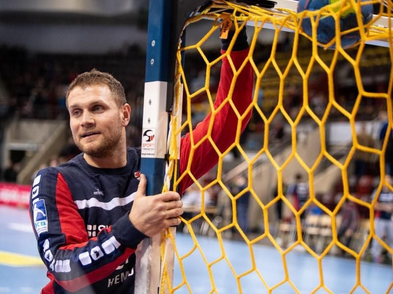Schaltet sportlich einen Gang zurück: Bietigheim löst Vertrag mit Handball-Weltmeister Kraus auf. Foto: Fabian Sommer/dpa