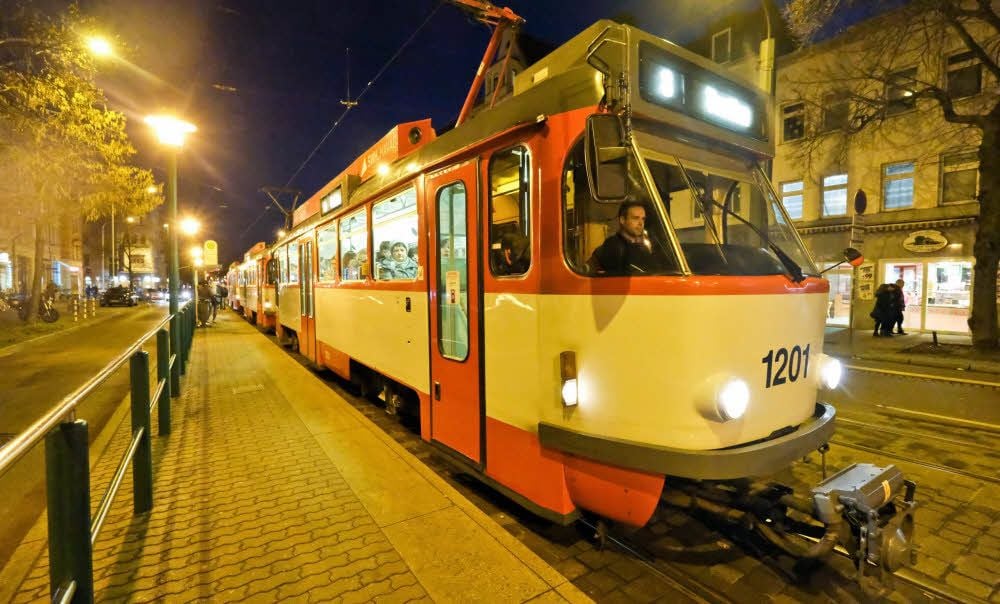 Die Tatra-Bahnen werden jedoch nur auf der Linie 3 von Trotha nach Beesen fahren.