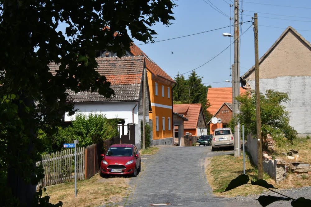 Blick in die Straße An der Kirche