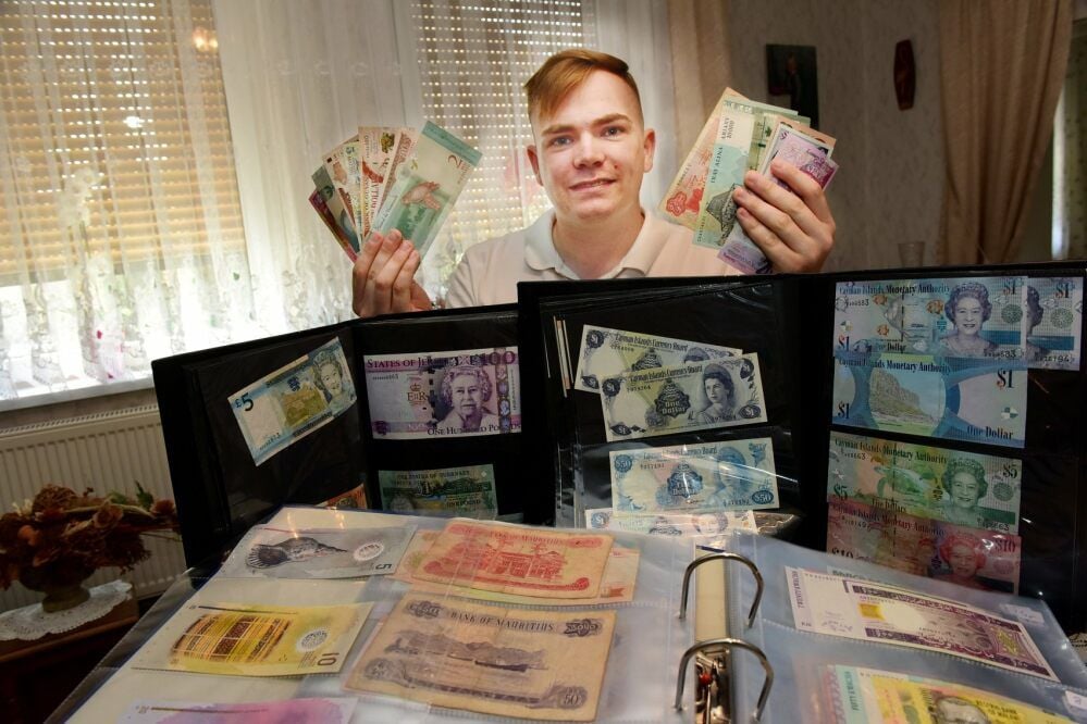 Philipp Winkler hat in den vergangenen Jahren Hunderte Geldscheine gesammelt. Darunter auch 182 mit dem Gesicht der englischen Königin.