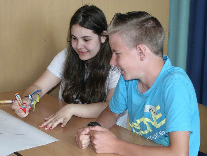 Nach dem spielerischen „Aufwärmen“ stand die Arbeit in kleinen Gruppen auf dem Plan. Dabei ging es um die Schülervertretungen und ihr Engagement.