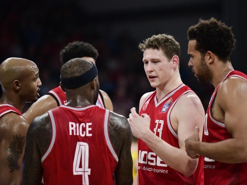 Die Spieler von Brose Bamberg haben den Abwärtwstrend gestoppt. Foto: Nicolas Armer/dpa