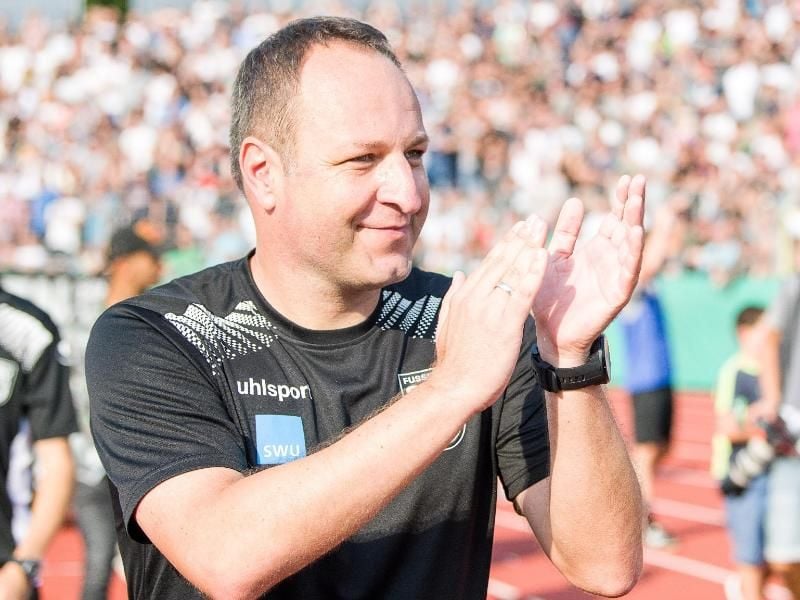 Plant mit dem SSV Ulm 1846 den nächsten Pokal-Coup: Trainer Holger Bachthaler. Foto: Sebastian Gollnow